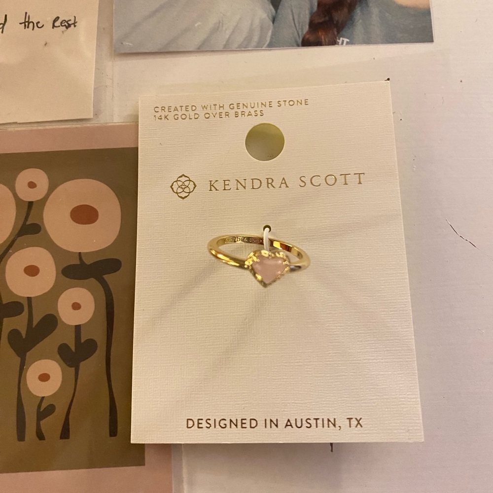 Kendra Scott Ring - Picture 3 of 4